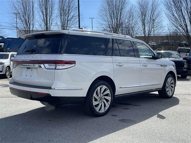 2023 Lincoln Navigator L L Reserve