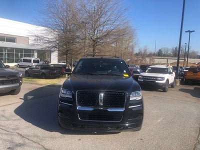 2022 Lincoln Navigator L Reserve