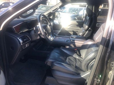 2022 Lincoln Navigator L Reserve