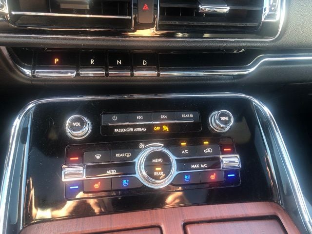 2022 Lincoln Navigator L Reserve