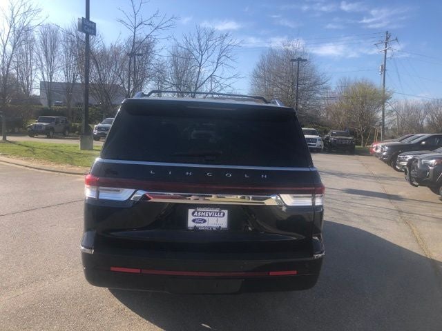 2022 Lincoln Navigator L Reserve