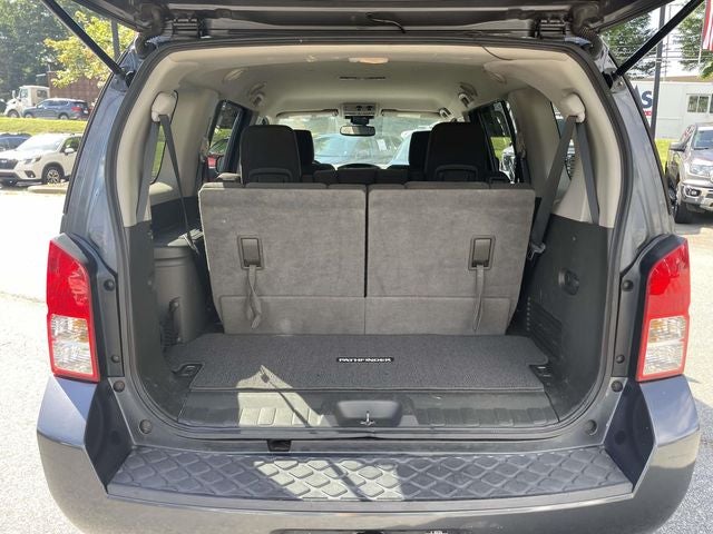 2012 Nissan Pathfinder SV