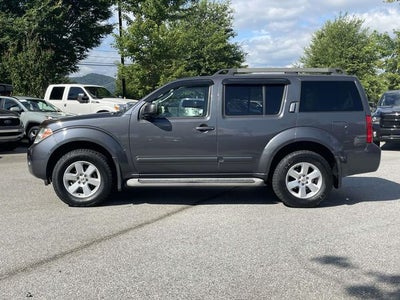 2012 Nissan Pathfinder SV