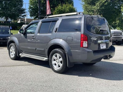 2012 Nissan Pathfinder SV