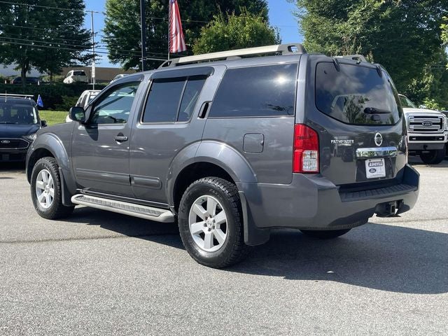 2012 Nissan Pathfinder SV