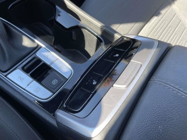 2023 Hyundai Santa Cruz SEL Premium