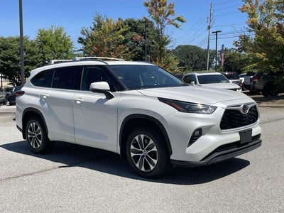 2021 Toyota Highlander XLE