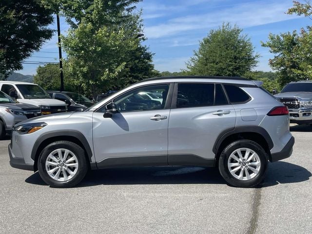 2025 Toyota Corolla Cross LE
