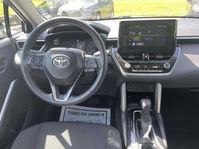 2025 Toyota Corolla Cross LE