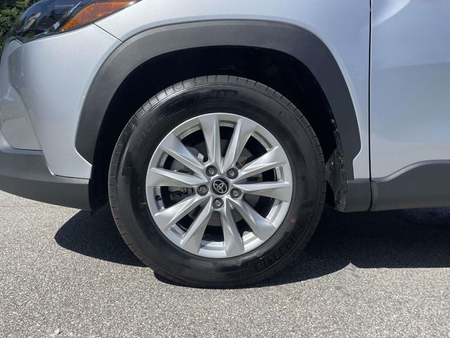 2025 Toyota Corolla Cross LE