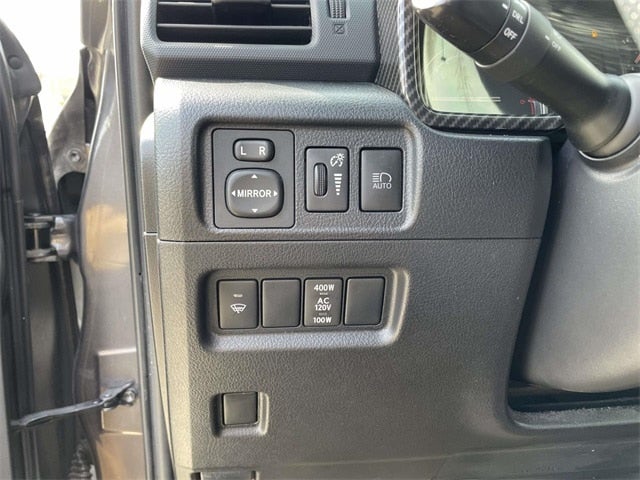 2020 Toyota 4Runner Venture