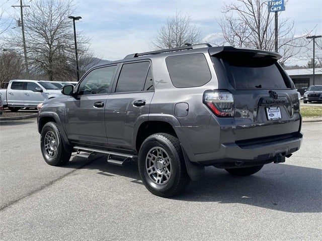 2020 Toyota 4Runner Venture