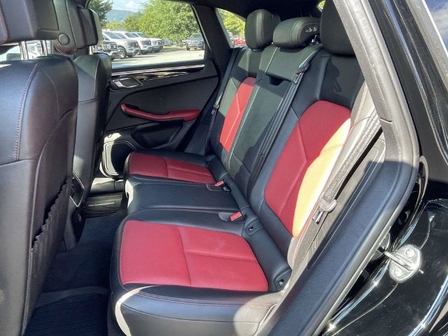 2018 Porsche Macan Sport Edition