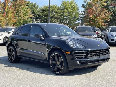 2018 Porsche Macan Sport Edition
