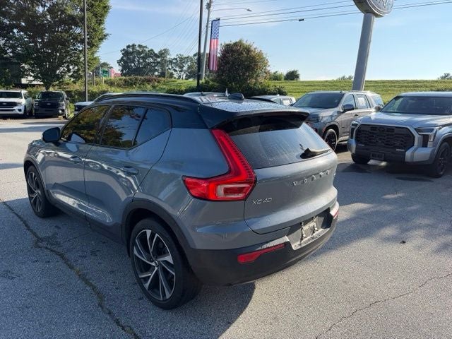 2021 Volvo XC40 R-Design