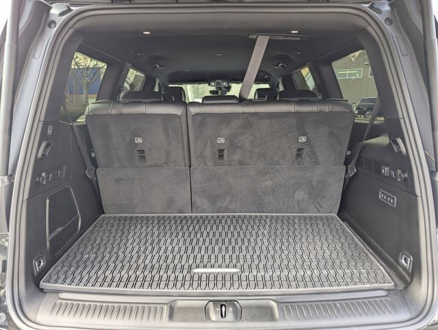 2023 Jeep Wagoneer Series III