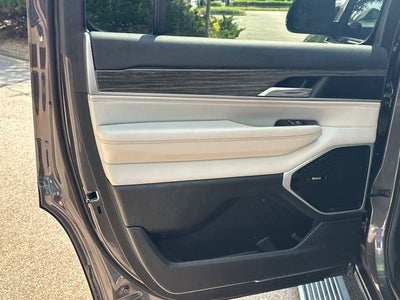 2022 Jeep Wagoneer Series III