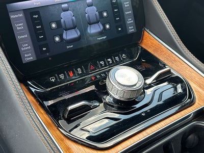 2022 Jeep Grand Wagoneer Series III