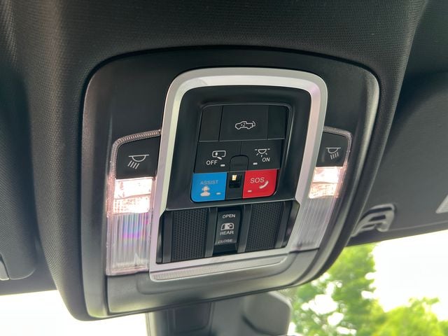 2025 RAM 1500 RHO