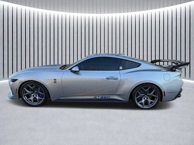 2025 Ford Mustang GT Premium GT350