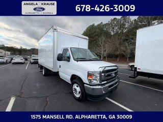 2026 Ford E-350SD Base Cutaway