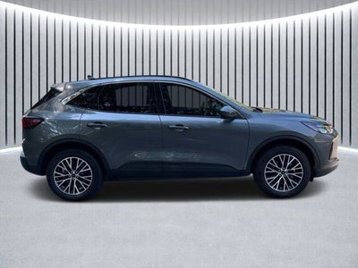 2024 Ford Escape Plug-In Hybrid Base