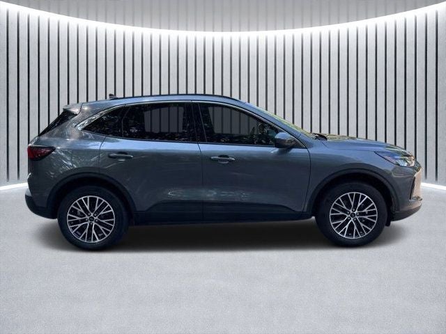 2024 Ford Escape Plug-In Hybrid Base