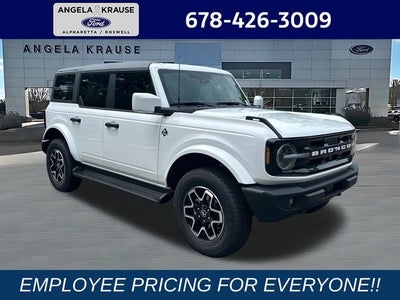 2026 Ford Bronco Outer Banks