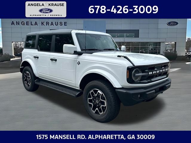 2026 Ford Bronco Outer Banks
