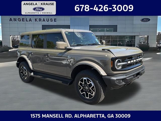 2026 Ford Bronco Outer Banks