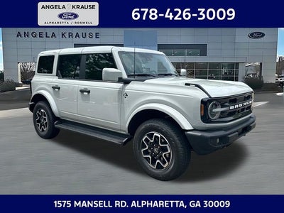 2026 Ford Bronco Outer Banks