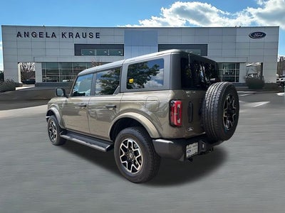 2026 Ford Bronco Outer Banks