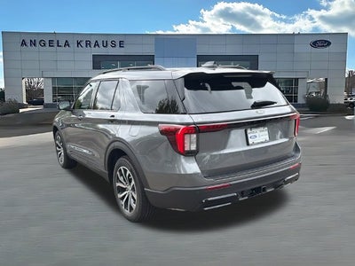 2027 Ford Explorer ST-Line