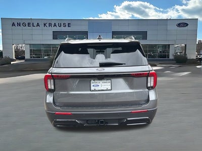 2027 Ford Explorer ST-Line