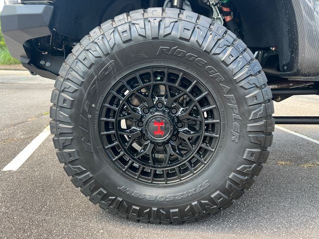 2026 Ford F-250SD Lariat Velociraptor
