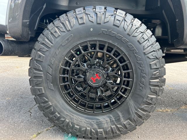 2026 Ford F-250SD Lariat Velociraptor