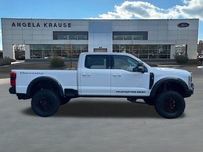 2026 Ford F-250SD Lariat Velociraptor
