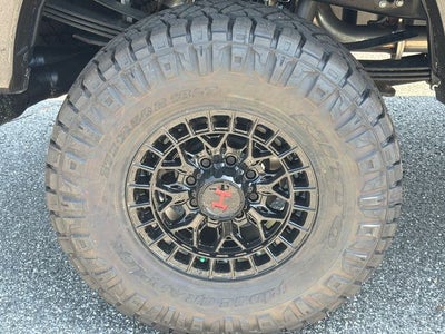 2026 Ford F-250SD Lariat Velociraptor