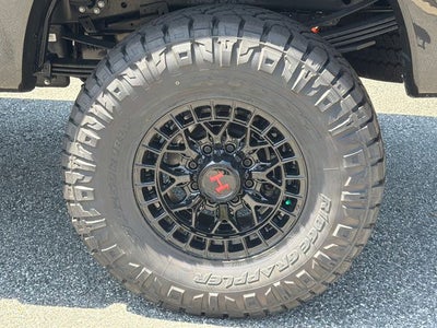 2026 Ford F-250SD Lariat Velociraptor