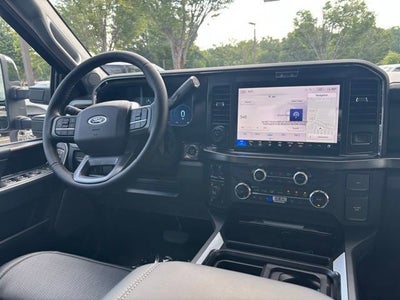 2025 Ford F-350SD Lariat