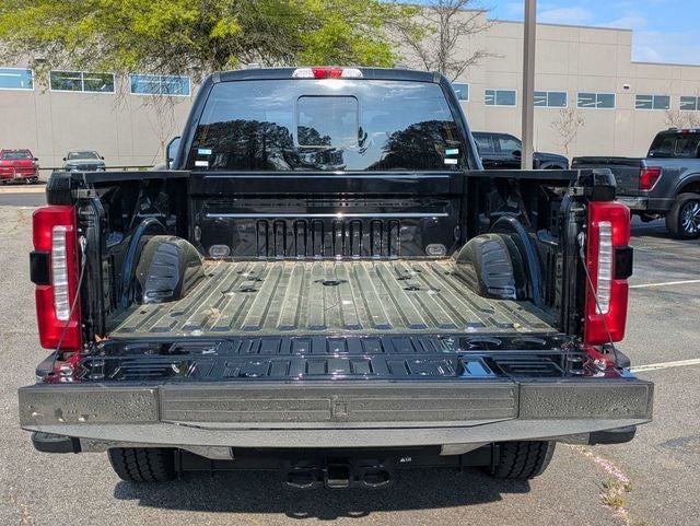 2025 Ford F-350SD Lariat
