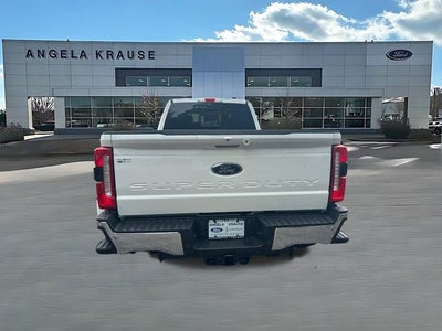 2026 Ford F-350SD Lariat DRW