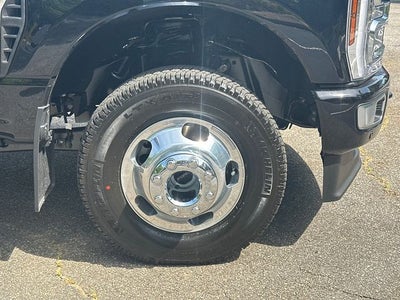 2026 Ford F-350SD Platinum DRW