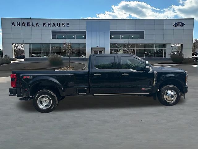 2026 Ford F-350SD Platinum DRW