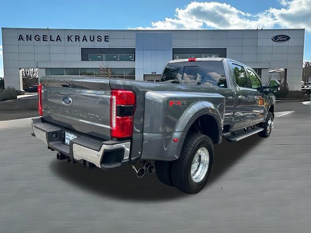 2026 Ford F-350SD Lariat DRW