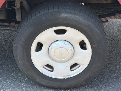 2005 Ford F-150 Base