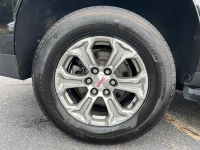 2023 GMC Yukon SLE