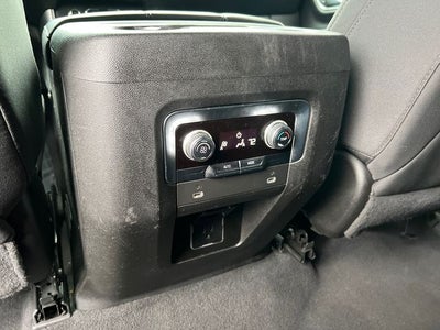 2023 GMC Yukon SLE
