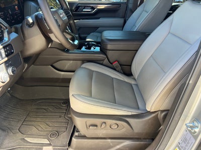 2025 GMC Yukon Elevation