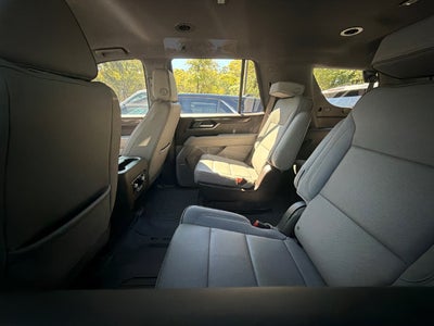 2025 GMC Yukon Elevation
